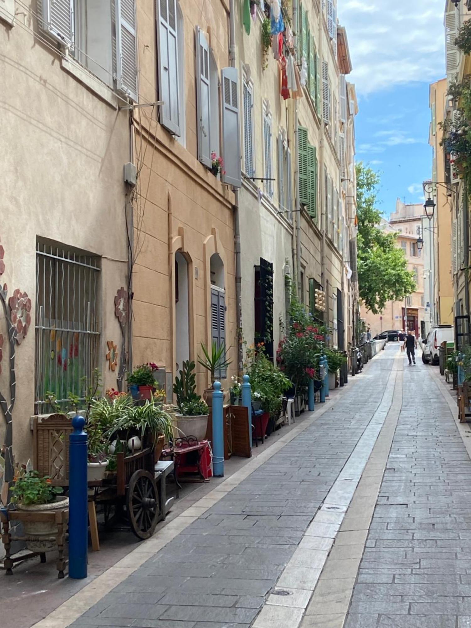 Superbe Studio Le Panier Marseille Bagian luar foto